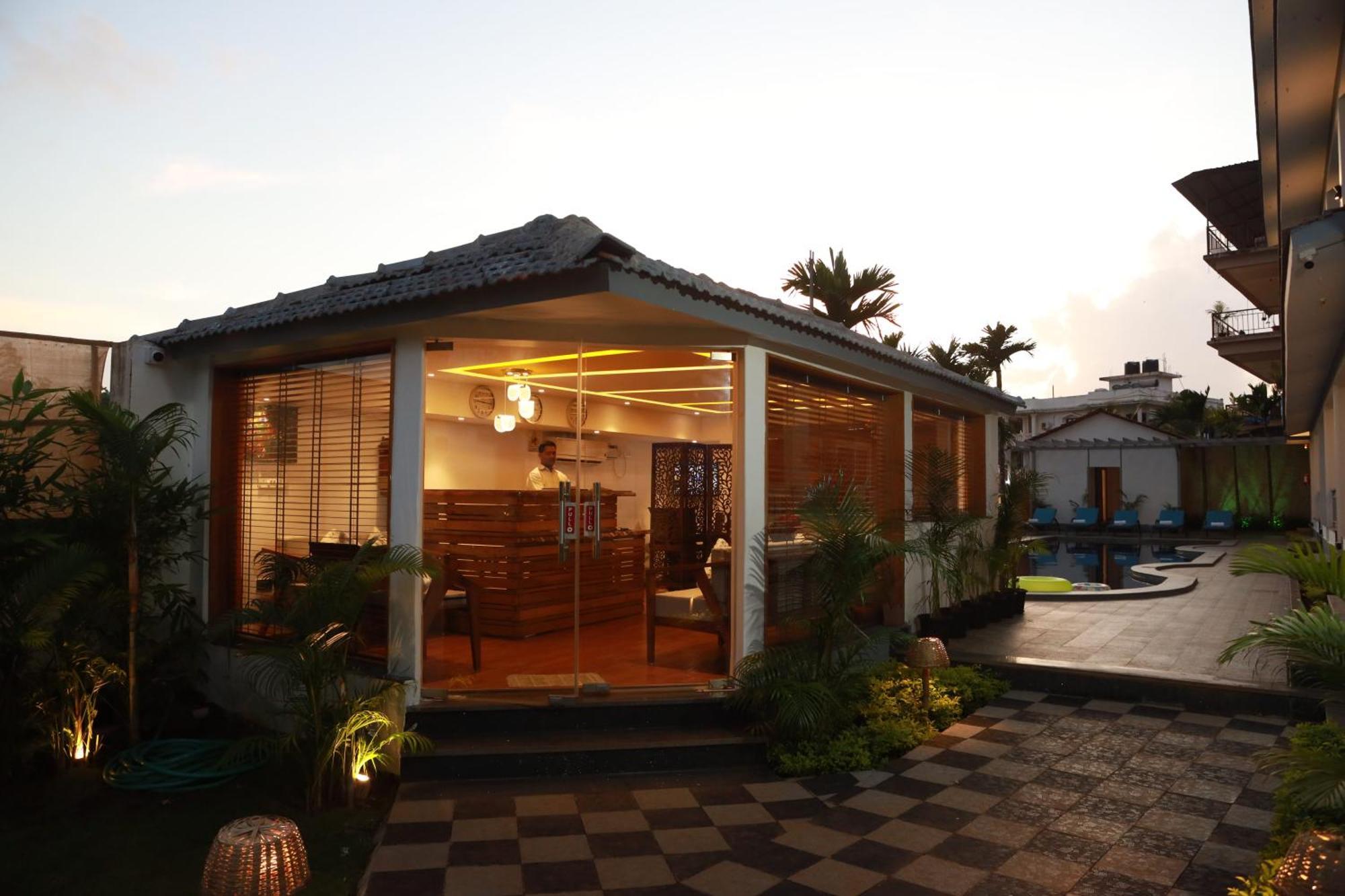 Gracias Cafe & Resort Morjim Exterior foto
