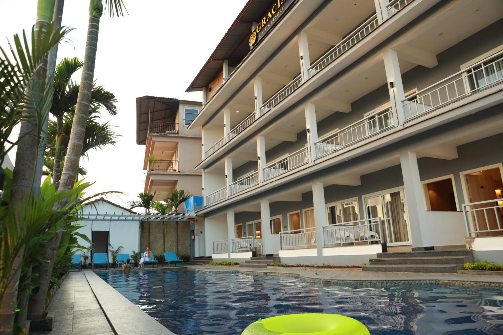 Gracias Cafe & Resort Morjim Exterior foto